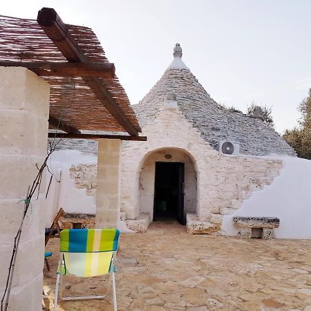 Trullo Incantevole オストゥーニ エクステリア 写真