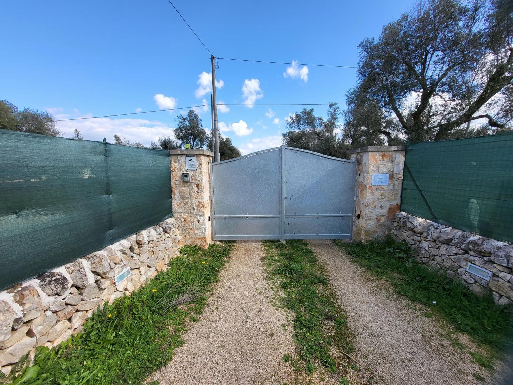 Trullo Incantevole オストゥーニ エクステリア 写真