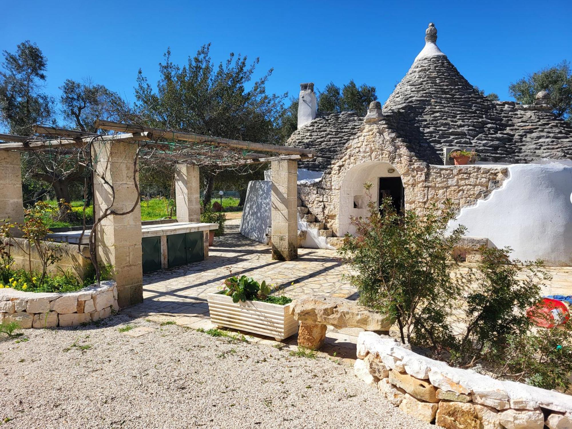 Trullo Incantevole オストゥーニ エクステリア 写真