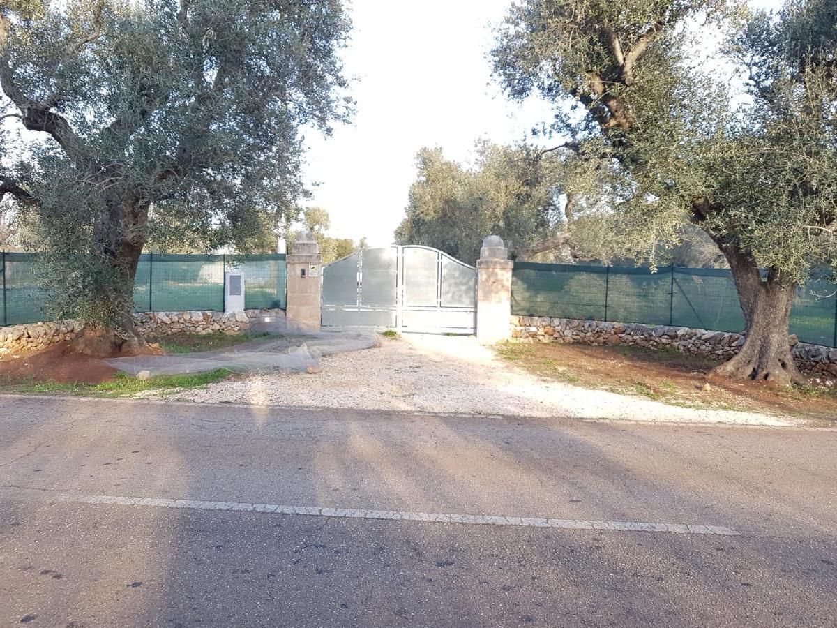 Trullo Incantevole オストゥーニ エクステリア 写真
